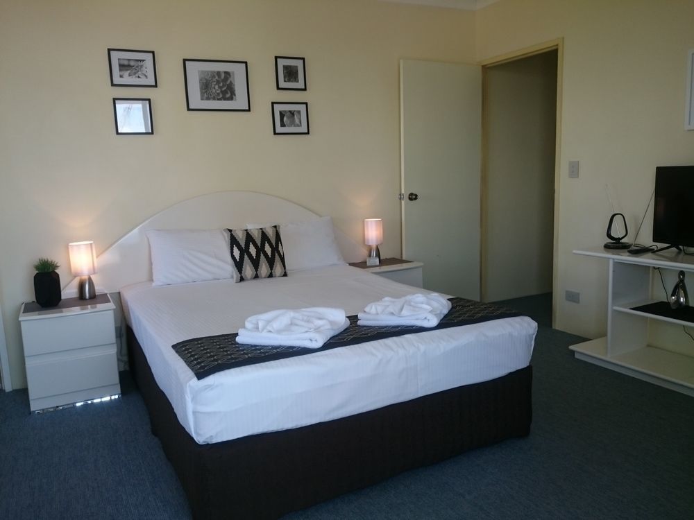 Surfers Hawaiian Holiday Apartments Gold Coast Extérieur photo